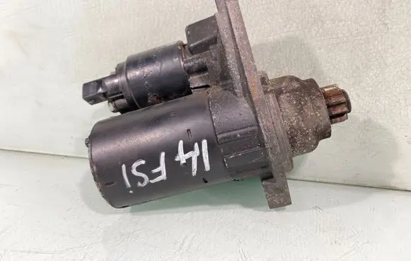 Volkswagen Polo IV 9N3 Starter motor 0986020780