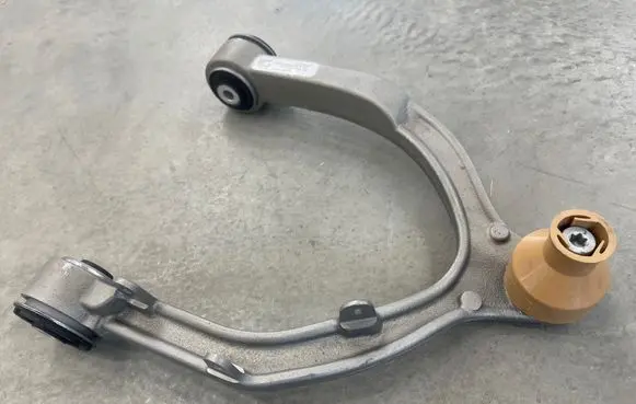 Tesla Model Y Front upper control arm/wishbone 118832600a