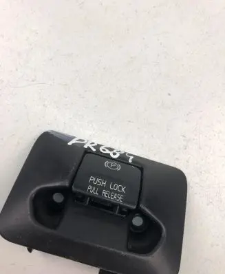 Volvo S80 Parking (PDC) sensor switch 31334637