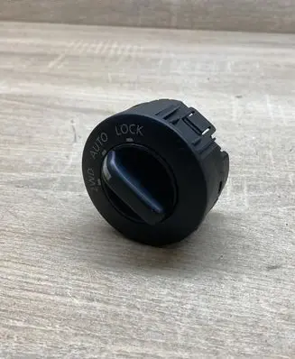 Nissan X-Trail T30 Differential lock switch