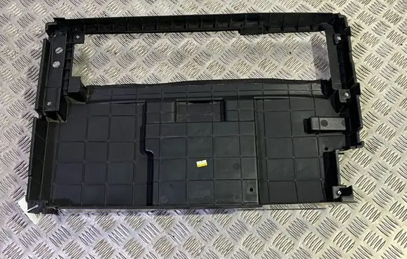 Intercooler air guide/duct channel