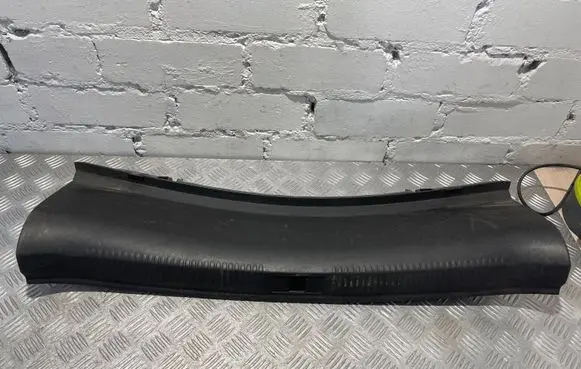 Audi A6 S6 C6 4F Trunk/boot sill cover protection 4F5863471