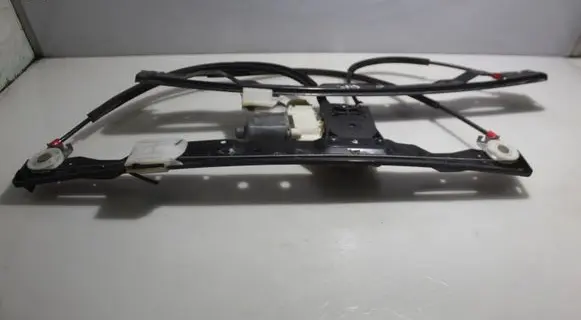 Ford Galaxy Front window lifting mechanism without motor