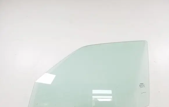 Nissan Juke I F15 Front door window/glass (coupe) 