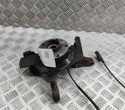 Fiat 500L Front wheel hub 51910431