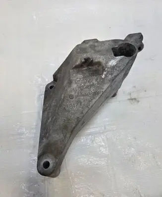 Opel Adam Engine mount bracket 13381847