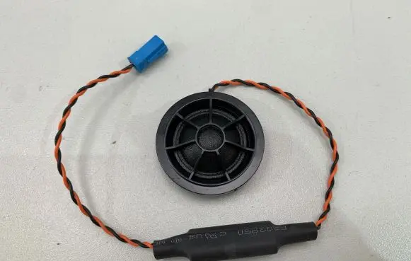 BMW X3 G01 Front door high frequency speaker 6809632
