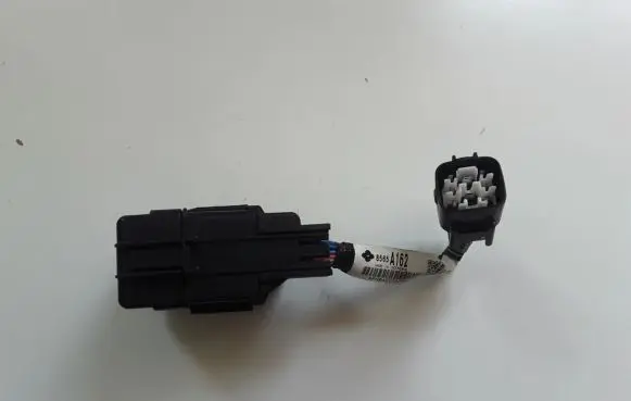Mitsubishi Outlander Fuse module 8565A162