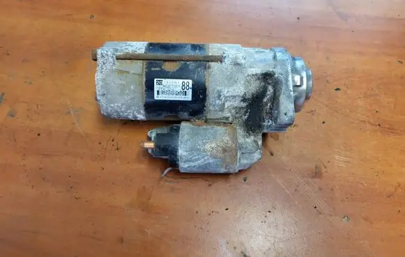 Citroen C4 Aircross Starter motor 201810A188