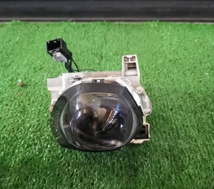Headlight part
