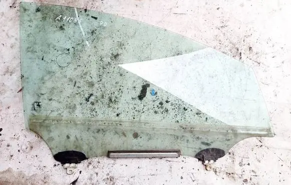 Toyota Corolla Verso AR10 Front door window glass four-door 
