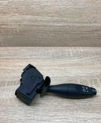 Ford Focus Wiper control stalk 98AG17A553CC