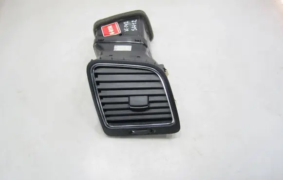 Volkswagen Sharan Dashboard side air vent grill/cover trim 7N0819704D 80V0380 243985