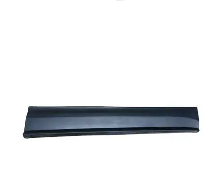 Chevrolet Equinox Front door trim (molding) 84853274