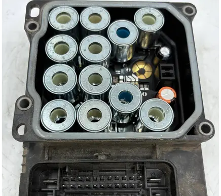 Mercedes-Benz Sprinter W901 W902 W903 W904 ABS control unit/module 0265951520