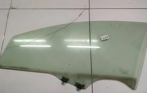 Honda Civic Front door window glass four-door AS2