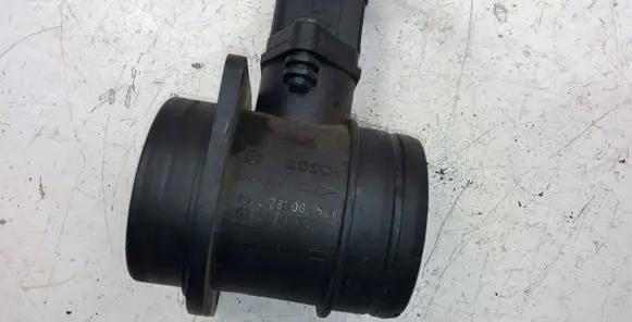 Volkswagen PASSAT B6 Mass air flow meter 0281002531