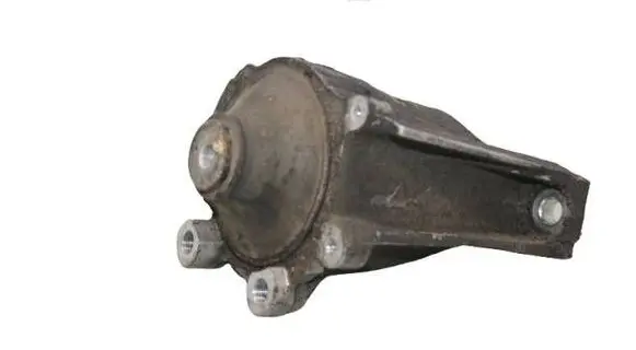 Engine mount bracket