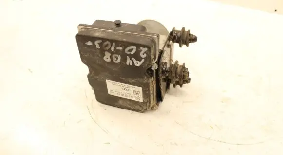 Audi A4 S4 B8 8K ABS Pump 8K0907379 00520760