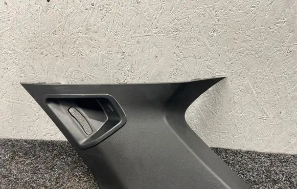 BMW X5 F15 (D)pillar trim (top) 7284688