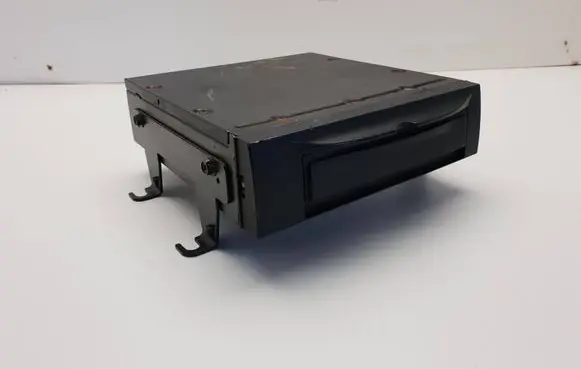 Navigation unit CD/DVD player