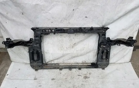 KIA Sportage Radiator support slam panel