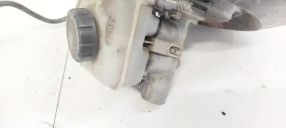 Opel Zafira A Master brake cylinder