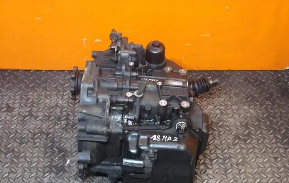 Volkswagen PASSAT B7 Manual 5 speed gearbox LQT BIEGOW