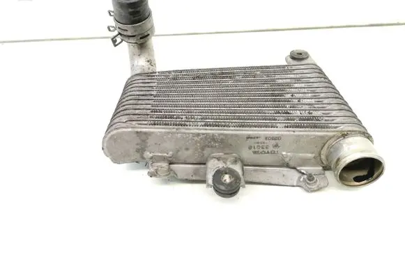 Toyota Yaris Verso Intercooler radiator 33010359 02602