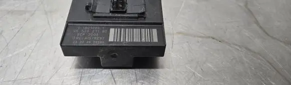 Opel Vivaro Current control relay 9652021180