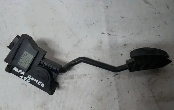 Alfa Romeo 156 Accelerator throttle pedal 0280752231