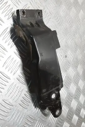 Mercedes-Benz R W251 Other engine bay part A2516200307