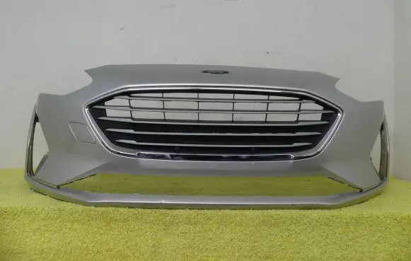 Ford Focus Front bumper JX7B-17757-A