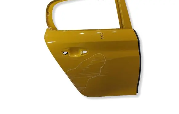 Peugeot 208 II Rear door 9827578080