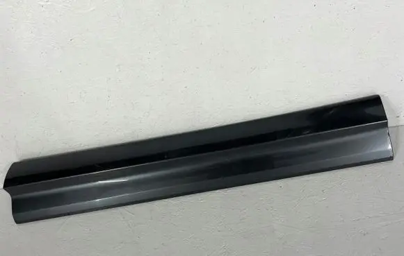 Audi Q8 Front door trim (molding) 4M8853959D
