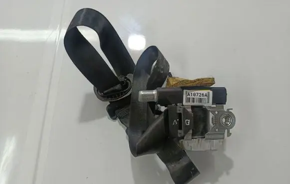 Citroen C5 Front seatbelt 