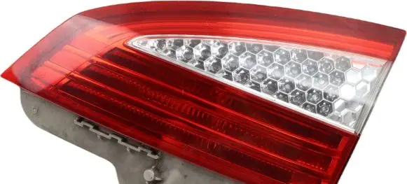 Ford Mondeo MK IV Tailgate rear/tail lights 7S7113A602B