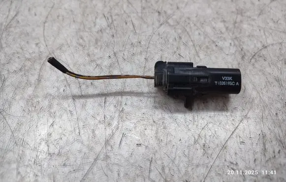 Mitsubishi L200 Outside/exterior temperature sensor T1026196C