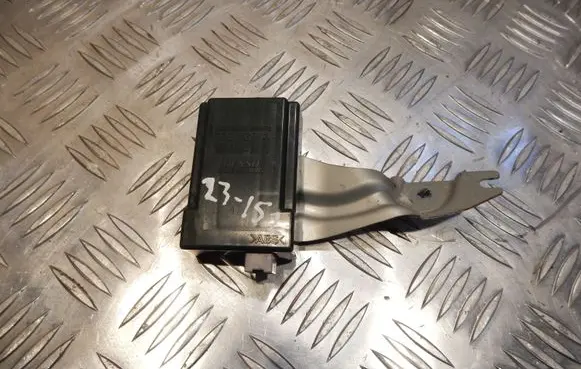 Lexus IS 220D-250-350 Door control unit/module 8974053060 23152