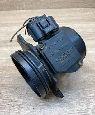 Ford Focus Mass air flow meter 98AB12B579B3B