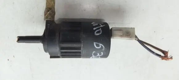 Mercedes-Benz Vito Viano W638 Windscreen/windshield washer pump