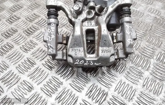 Toyota Corolla E160 E170 Rear brake caliper