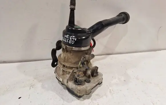 Citroen C4 I Picasso Power steering pump 9684252580