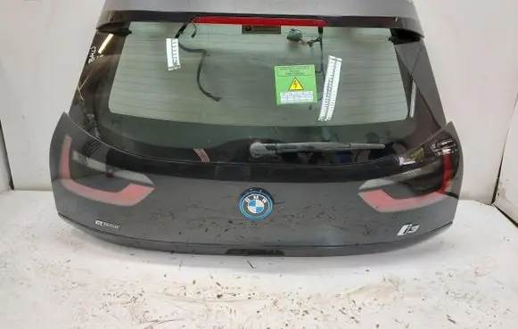Tailgate/trunk/boot lid