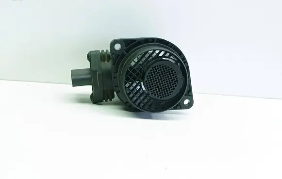 Volkswagen PASSAT B6 Mass air flow meter 038906461B 0281002531