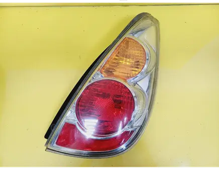 Suzuki Liana Rear/tail lights