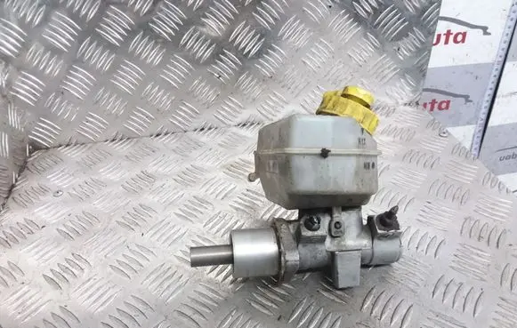 Seat Alhambra (Mk1) Master brake cylinder 7M4611303A