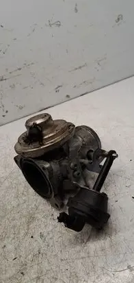 Volkswagen Golf IV Throttle valve 038129637B