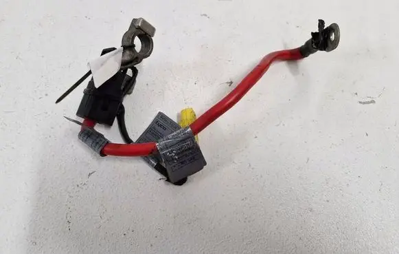 Land Rover Range Rover L322 Positive cable (battery) YTA000040