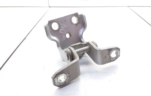 Suzuki Liana Rear door upper hinge